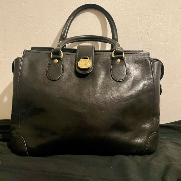 Brahmin Handbags - Vintage Brahmin 80s, Black Leather Doctor bag, Velour Interior, Brass Hardware